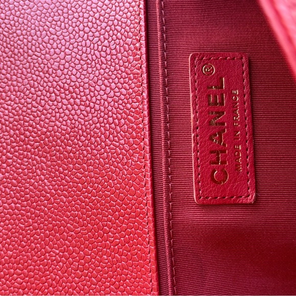 CHANEL 2019’ Caviar Red/Silver Quilted Le Boy Bag - Picture 13 of 16